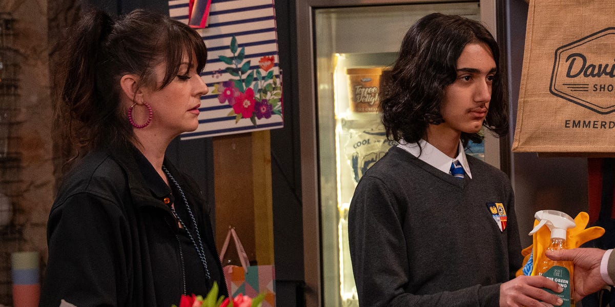 Emmerdale first look as Archie and Kerry are caught out for scamming Caleb