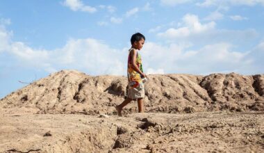 Triple climate threats affect nearly half the world’s children