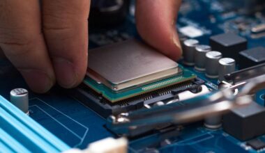 TD SYNNEX (SNX) Stock Could Be 22% Undervalued After HPE AI Expansion