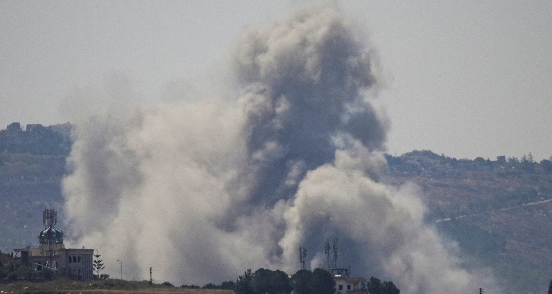 Israel kills 14 in southern Lebanon after trading fire with Iran | Israel attacks Lebanon News
