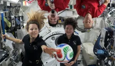 Astronauts from Orbit Address World Cup Participants