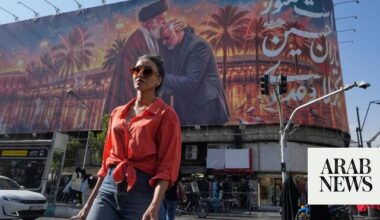 ‘Terrorists’ shoot dead two Guards members in Iran: state media