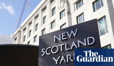 Met gets extension to Palantir AI project after Sadiq Khan blocked deal | Metropolitan police