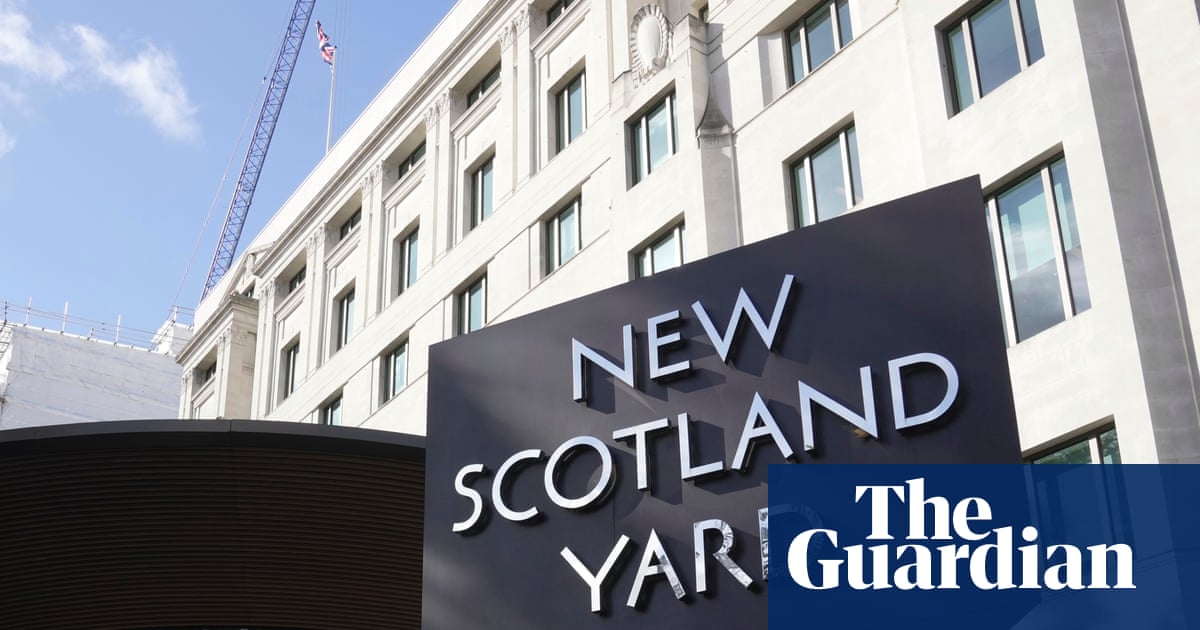 Met gets extension to Palantir AI project after Sadiq Khan blocked deal | Metropolitan police