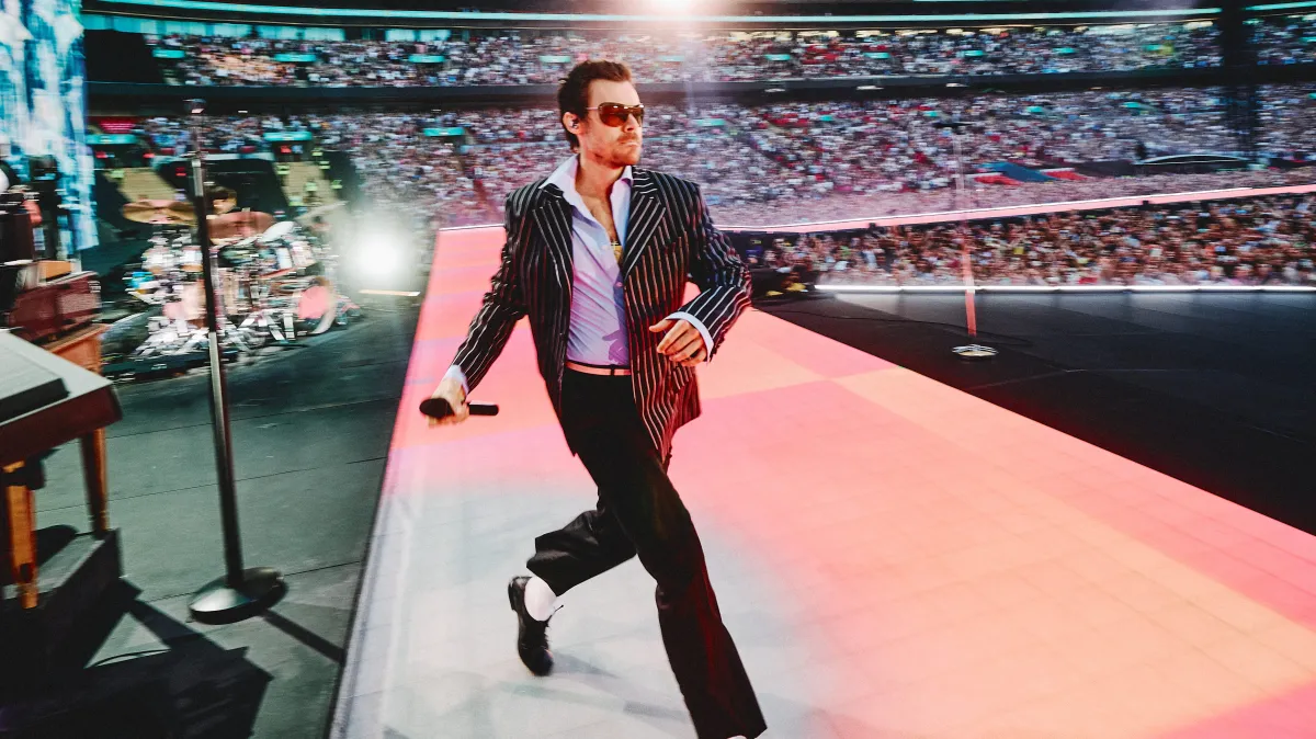 Harry Styles review — Wembley bows to pop’s benign king - The Times