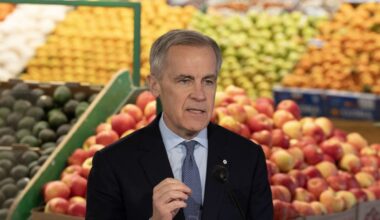 Liberals' grocery benefit payments start for eligible Canadians today