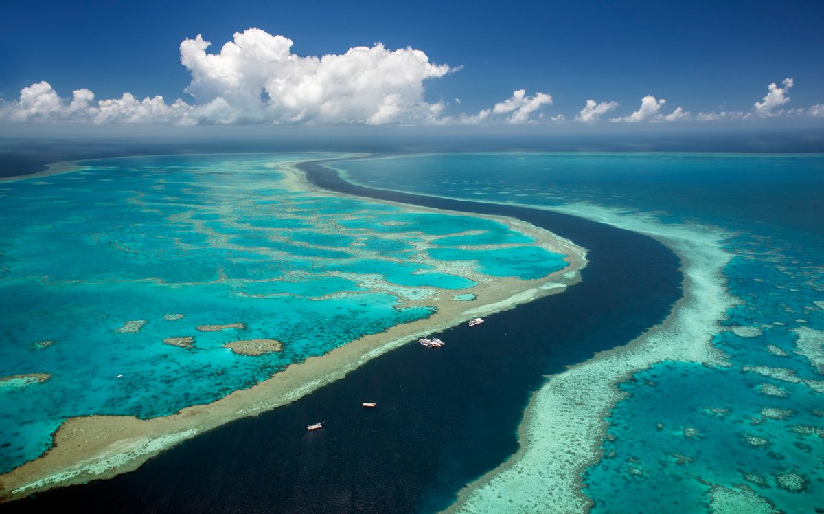 Aerial image, Great Barrier Reef, Australia