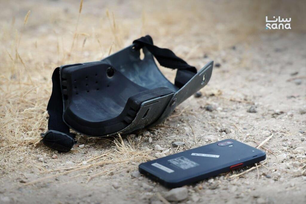 Footage from the village of Abdin, where items reportedly left behind by IDF troops after the fighting were found תיעוד מהכפר עאבדין בו אותרו פריטים שלפי הדיווח השאירו לוחמי צה"ל לאחר הלחימה בו
