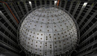 Giant Underground Detector Releases First Major Findings on Ghost Particles : ScienceAlert