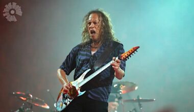 Metallica's Kirk Hammett: "Right Now... Pop Music Is Crap"