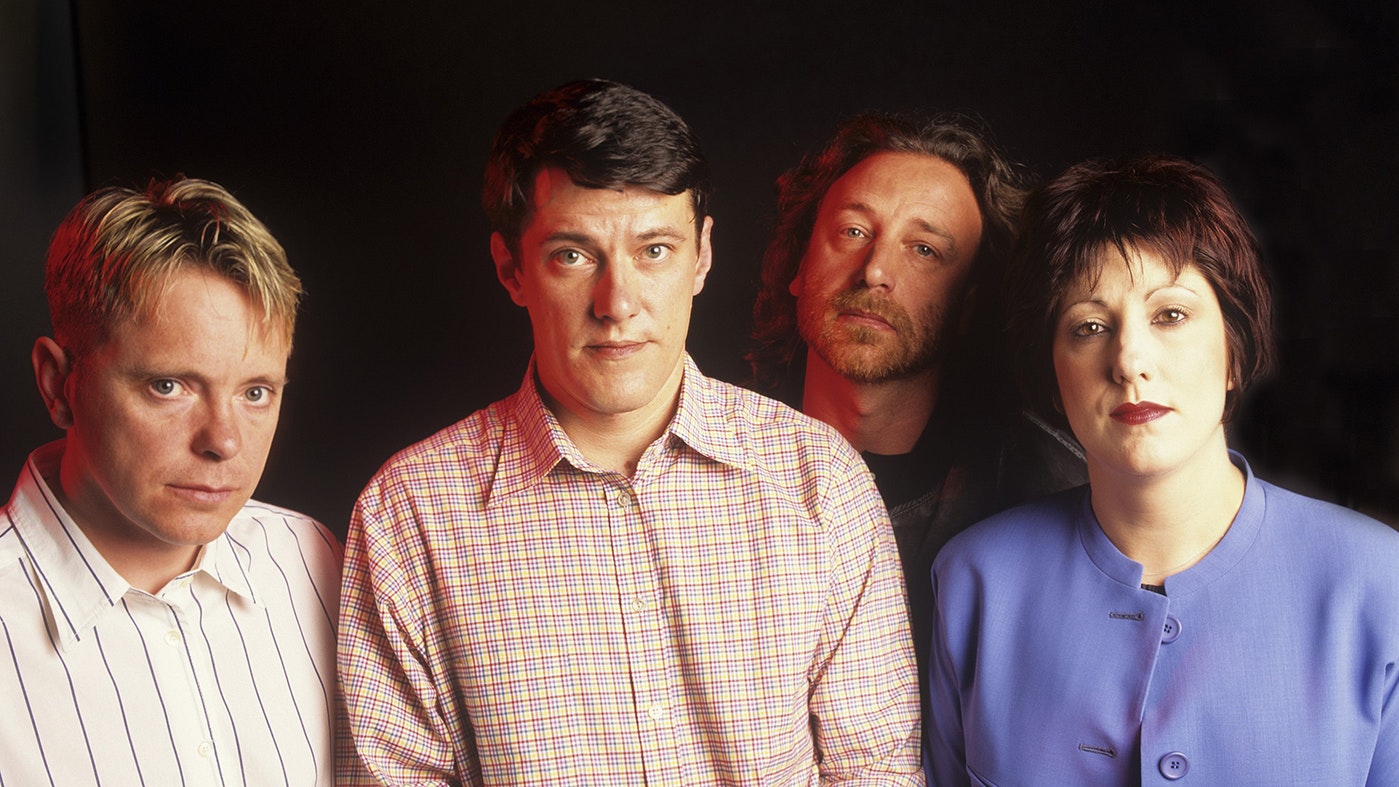 Peter Hook: “I would rather die than play with them three.”