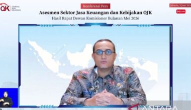 Indonesia's regulator defends market as stocks extend slide