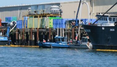Port of Astoria oil spill spurs containment, cleanup process