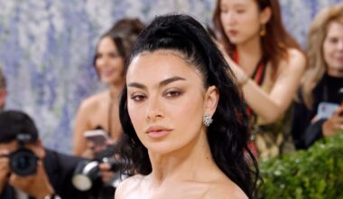 Charli XCX Met Velvet Underground’s John Cale While Crying