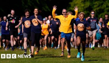 Parkrun founder shares how the events help his mental health - BBC