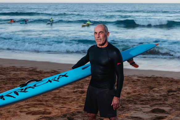 Former competitive surfer, paddle coach and surf journalist Nick Carroll expected beachgoers would gradually return to the water.