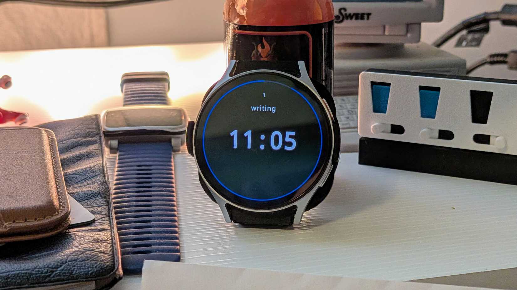 Galaxy Watch desk pomodoro