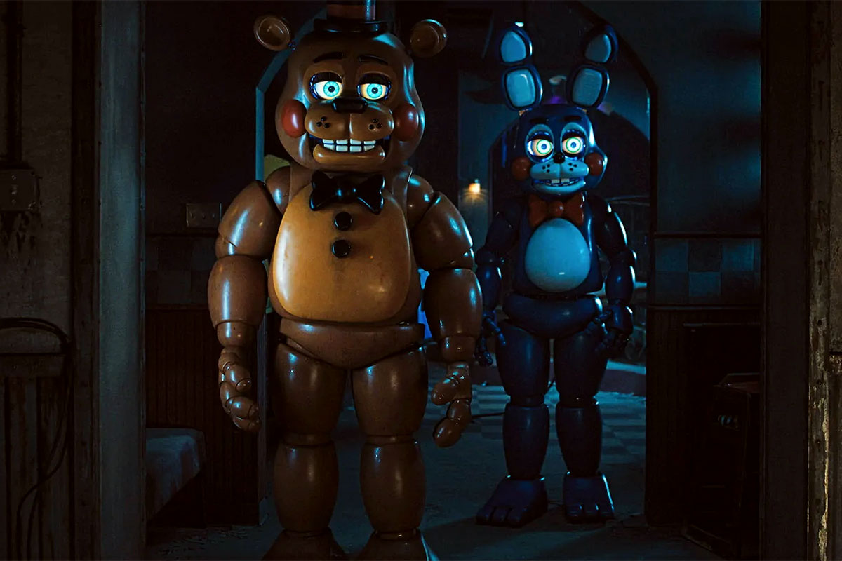 "It Follows" Filmmaker To Write "Freddy's 3"