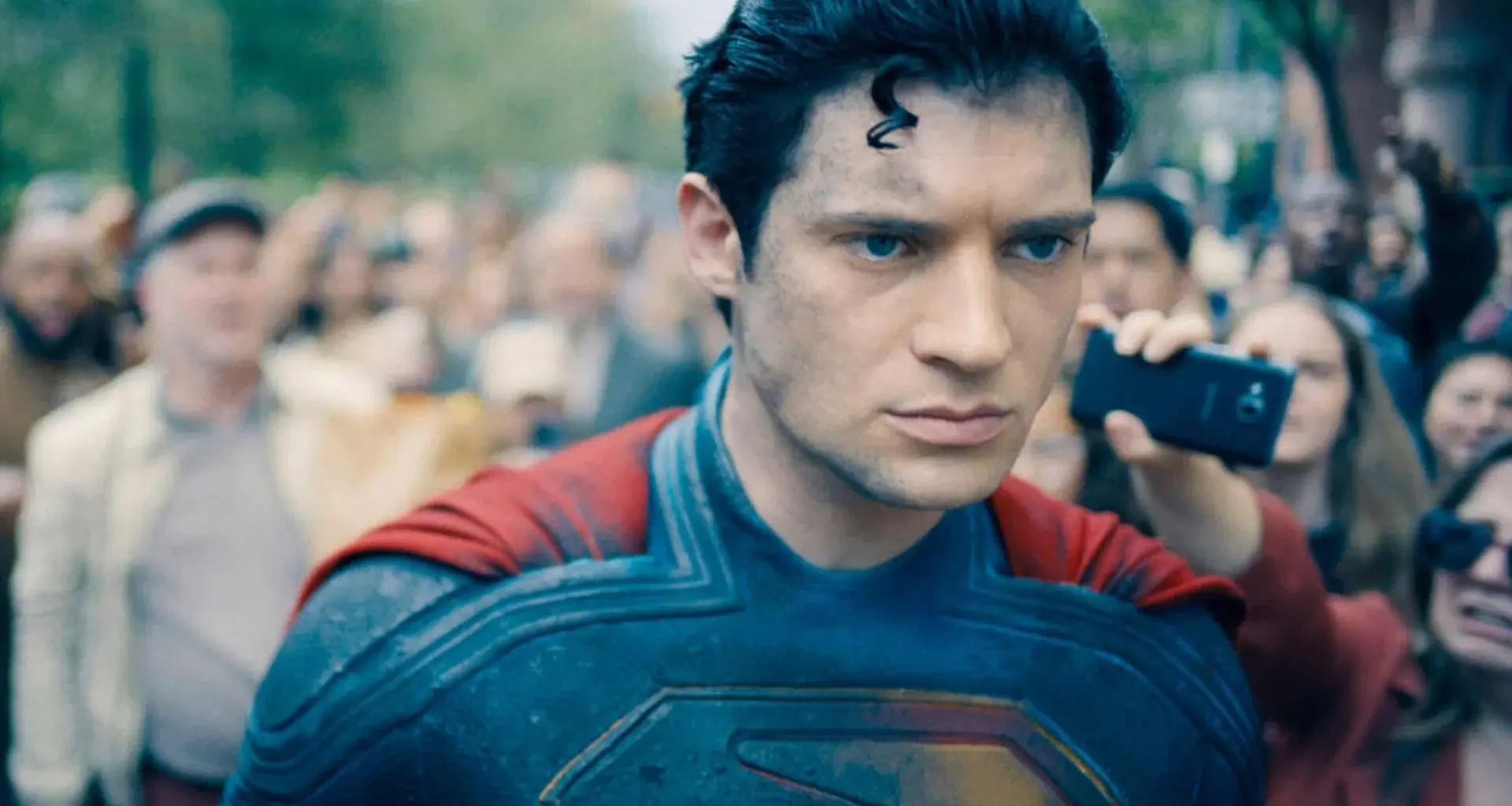 MAN OF TOMORROW Set Photos Reveal an Injured Superman and a Classic Lex Luthor Weapon Pulled Straight From DC Comics — GeekTyrant