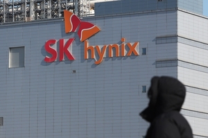 Degrees no longer required at SK hynix as AI hiring race intensifies