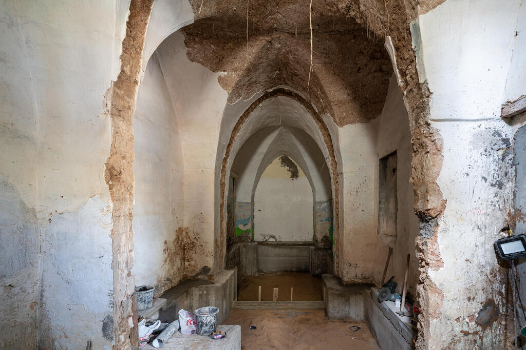 During the renovation (Photo: Sapir Avraham) תמונה מתהליך השיפוץ