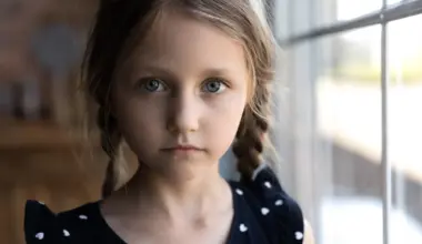 Scientists found an early depression clue hidden in children’s eyes