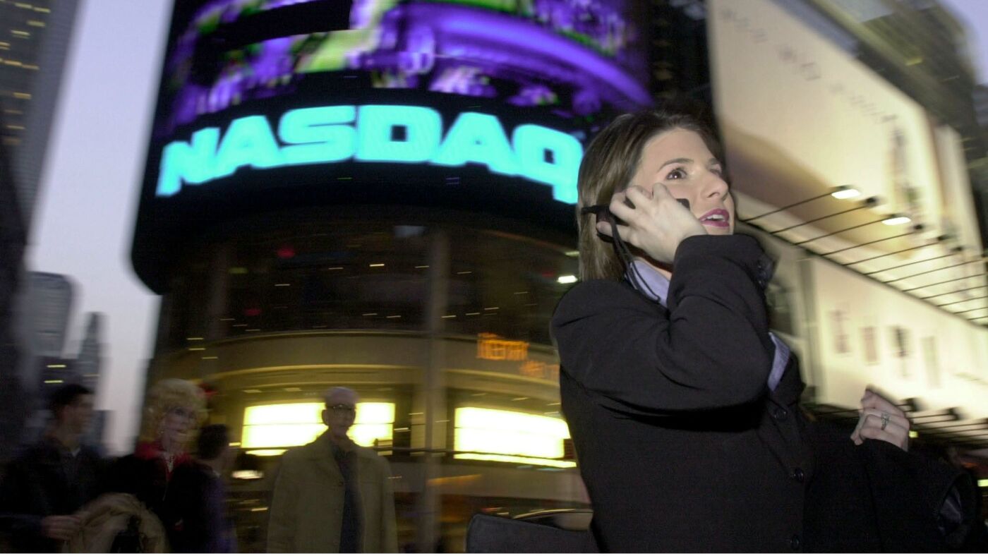 Is AI 'one big bubble?' Behind the tech selloff : NPR