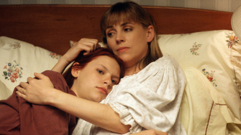 Angela Chase and her mother embracing on My So-Called Life