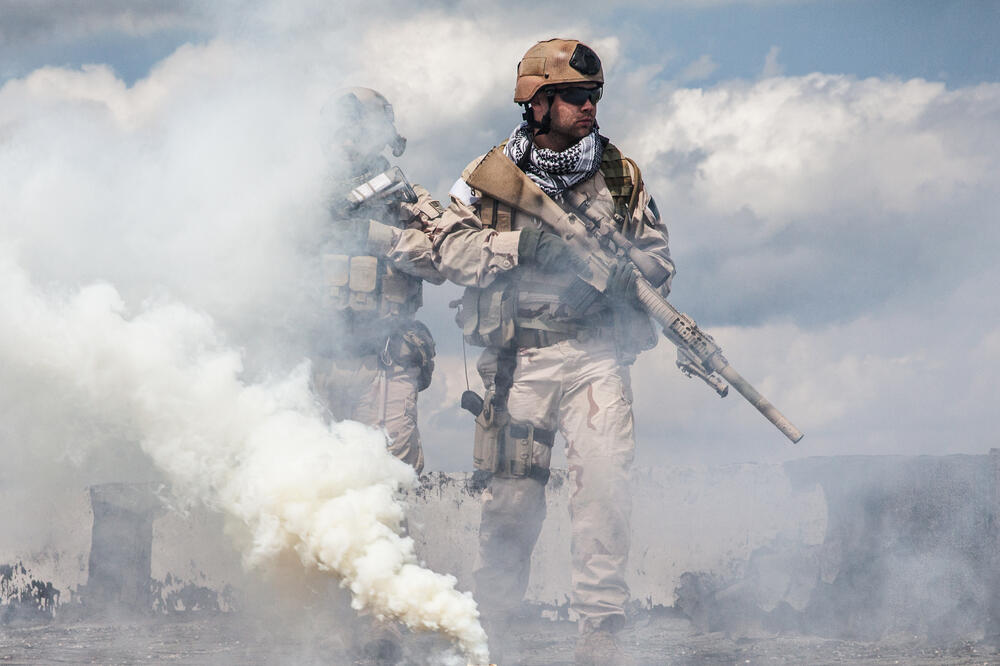Navy SEALs (Photo: Shutterstock) אריות הים בפעולה