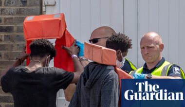 AI tool will lead to more child refugees being treated as adults, charity warns | Global development