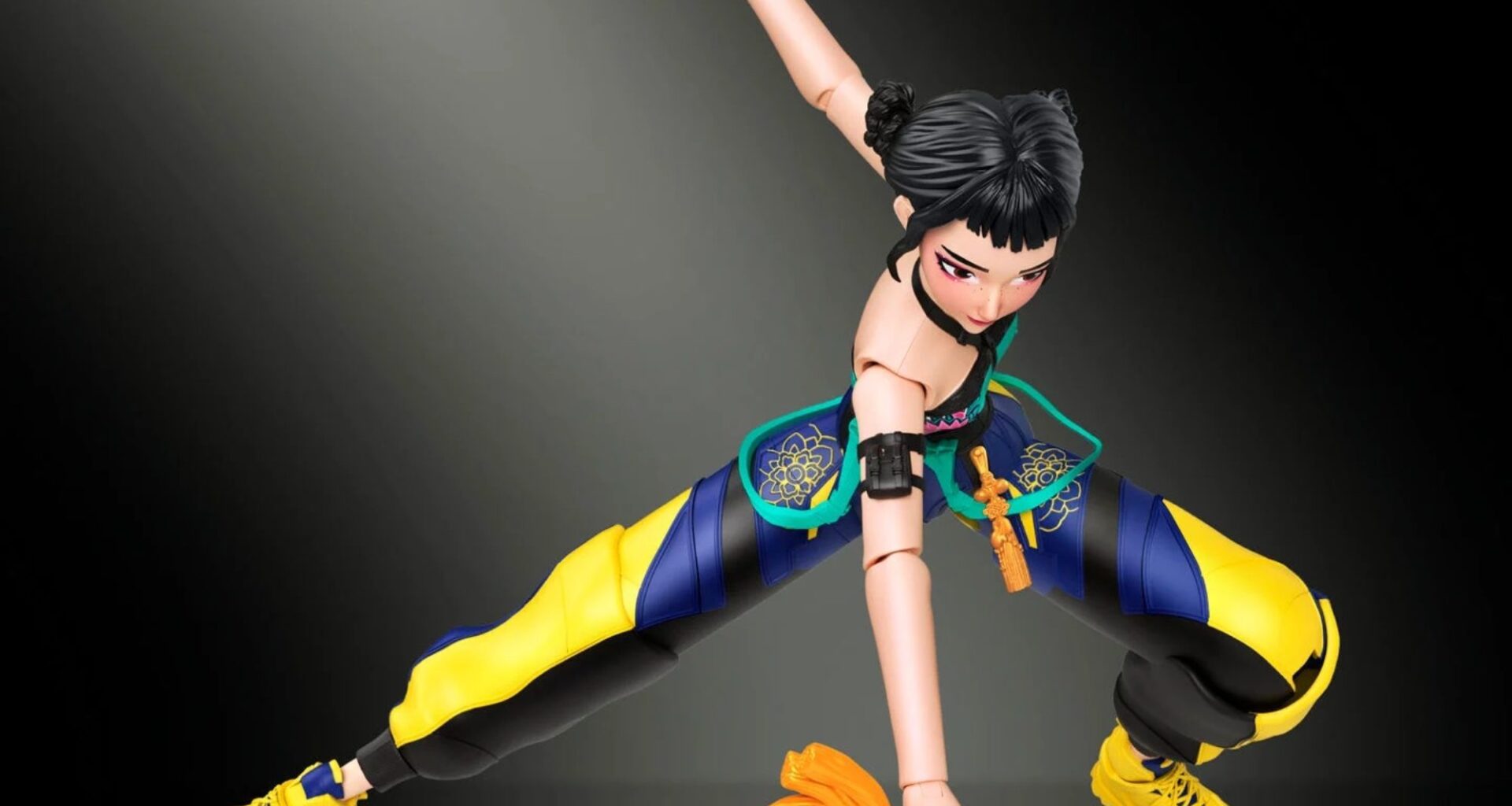 New KPop Demon Hunters HUNTR/X Zoey Action Figure Revealed