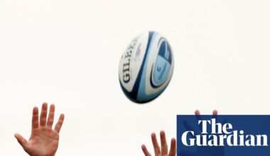 Rugby players seek new lawyers for brain injury cases against governing bodies | Sport