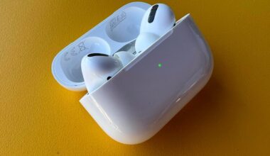 Apple iOS 27 Code Signals AirPods Ultra With Built-In Cameras On The Way