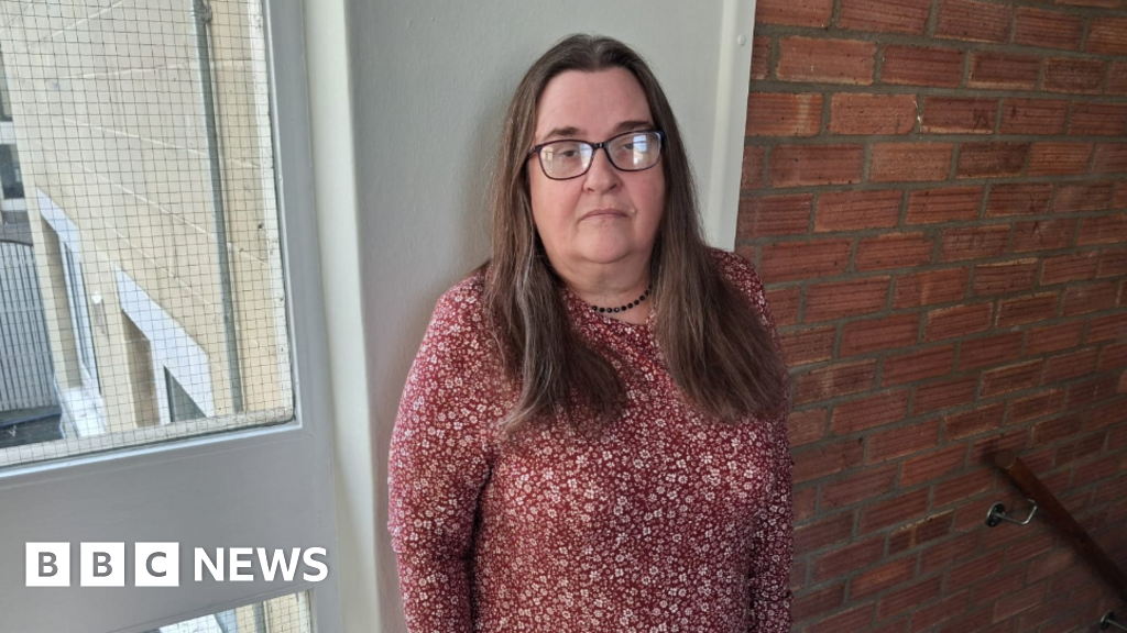 Patients face anxiety as NHS medicine shortages continue - BBC