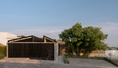 AE House / Taller Ezequiel Aguilar Martinez
