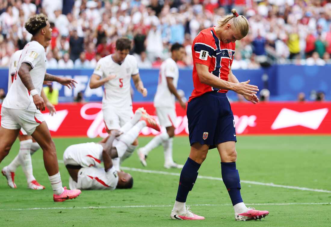 Erling Haaland (R) of Norway reacts during the World Cup quarterfinal match between Norway and England on Saturday in Miami Gardens, Fla.