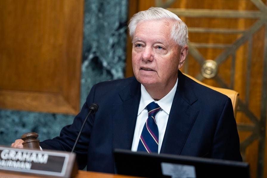 Sen. Lindsey Graham Dies Suddenly At 71: Trump, Biden, Others React