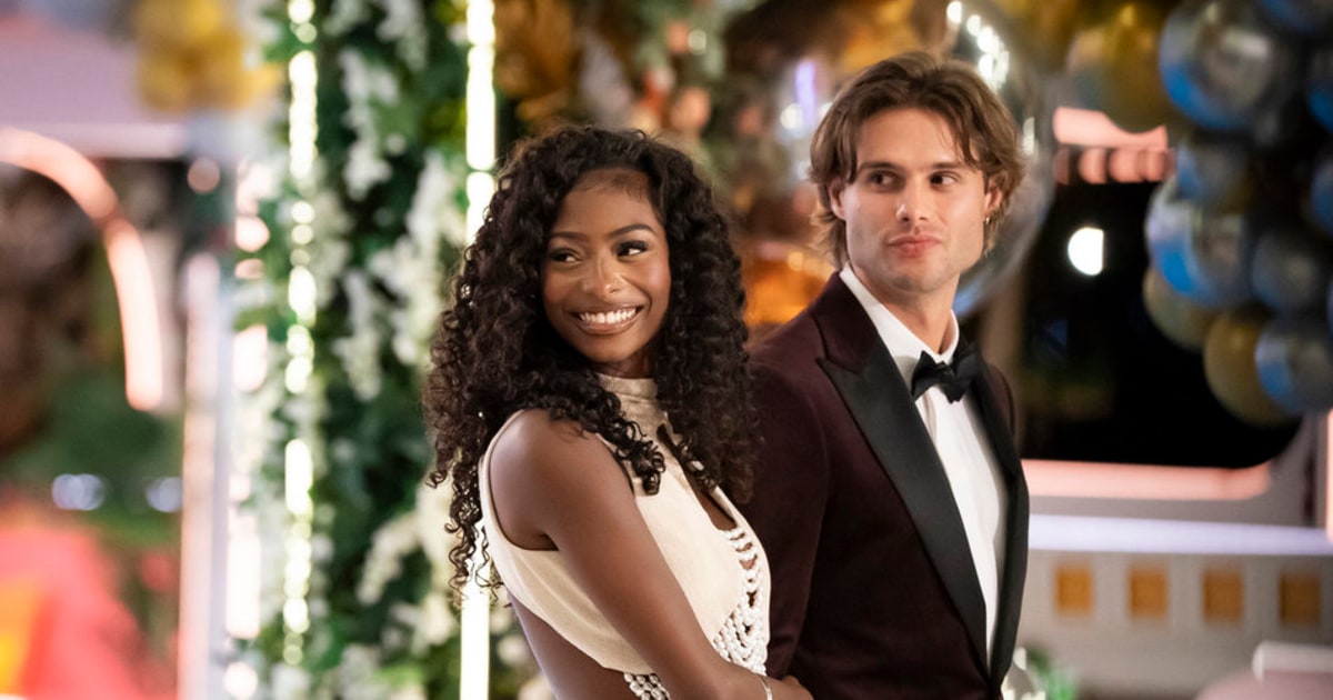 Here’s What Psychologists Say We Can Learn From ‘Love Island USA’ Winners Bryce and Trinity