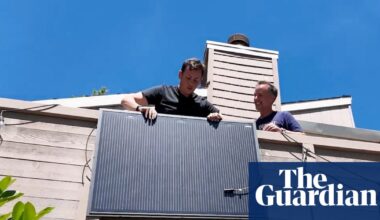New solar panels in Great Britain at 15-year high as fossil fuel costs soar | Solar power