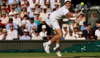 Jannik Sinner during his Wimbledon semi-final win over Novak Djokovic.