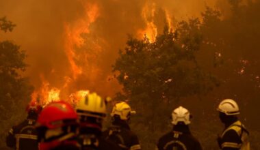 Live updates: Spain and France wildfires; thousands evacuated as firefighters battle to control flames