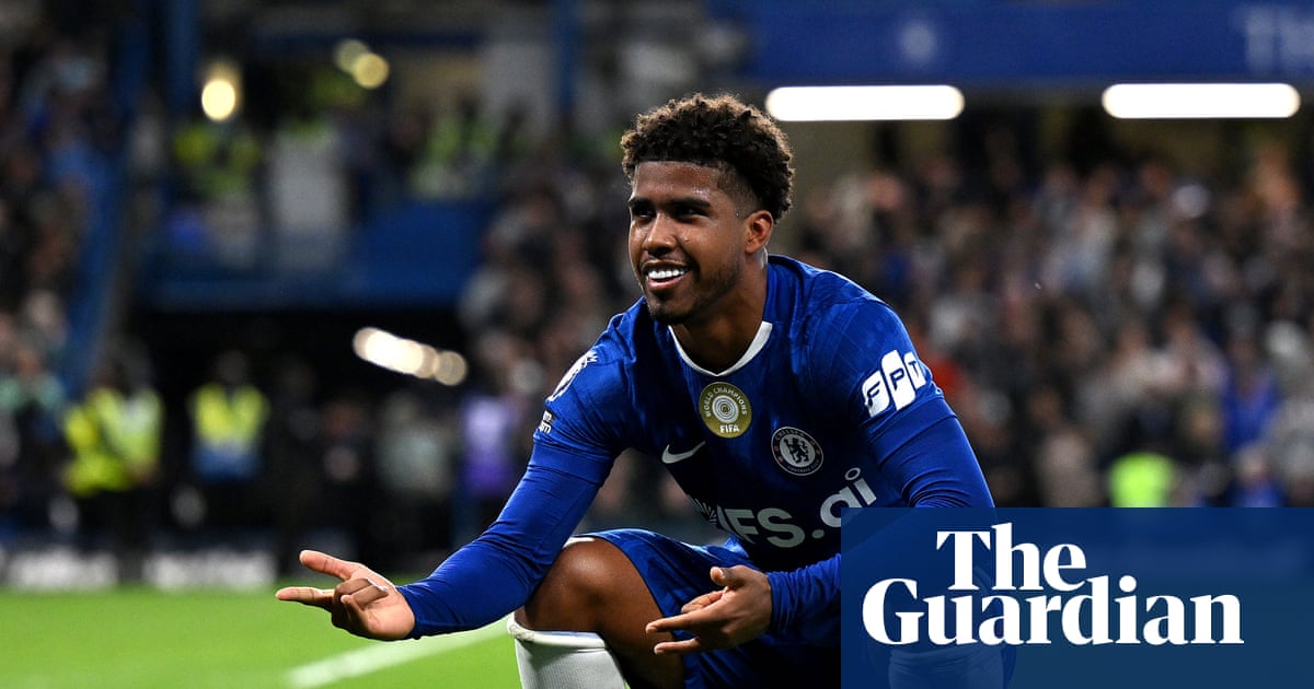 Manchester United target Andrey Santos but Chelsea value midfielder at £50m | Transfer window