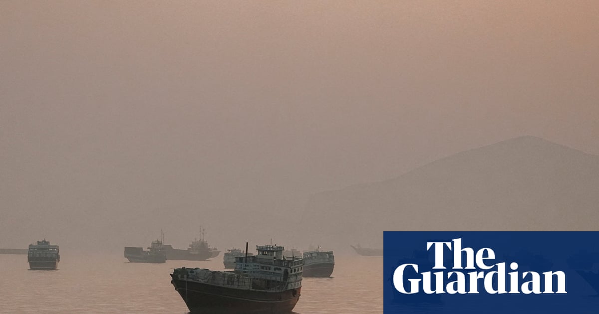 Iran accuses US of violating peace agreement after strikes target sites around strait of Hormuz | US-Israel war on Iran