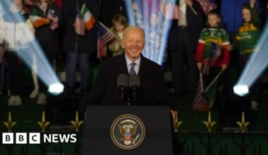 Mayo: Former US president congratulates All-Ireland winners - BBC