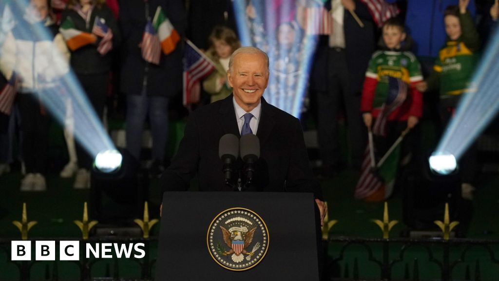 Mayo: Former US president congratulates All-Ireland winners - BBC