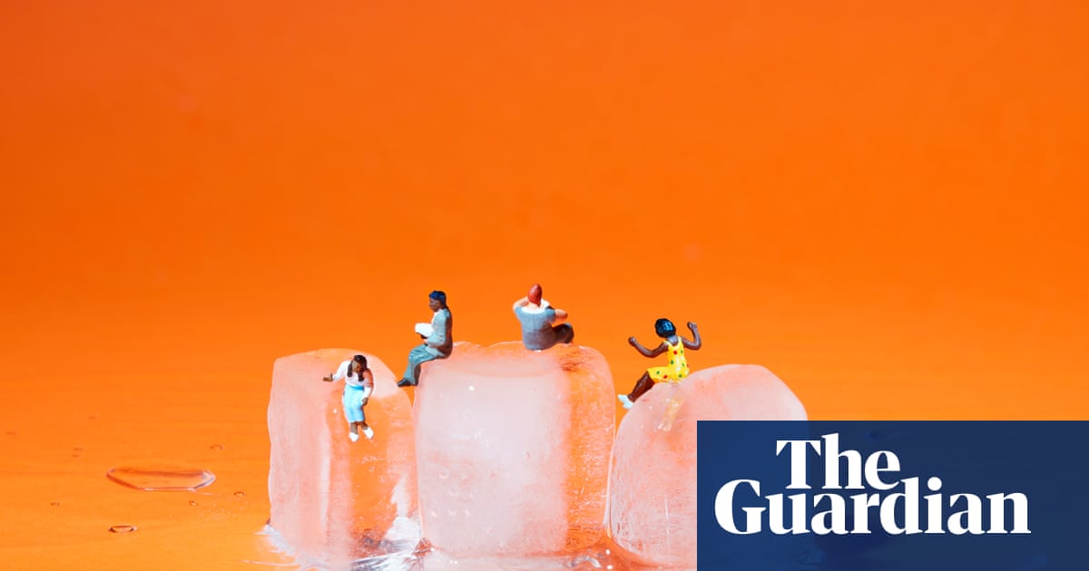 How to keep cool in a heatwave: 25 tips from the people who know best, from a Rio lifeguard to an Egyptian archaeologist | Extreme heat