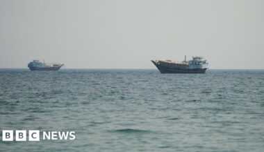 US launches new attacks on Iran, killing one person, state media reports - BBC