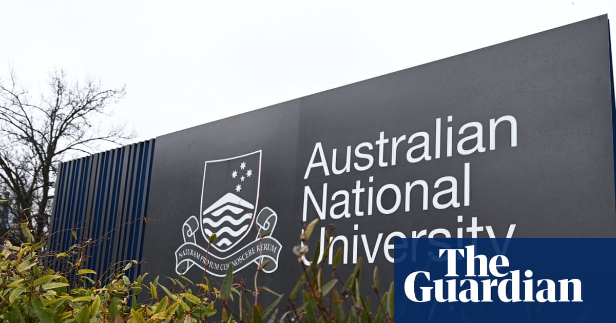ANU accused of ‘hysterical’ response to students using AI to cheat as unis scramble to ‘secure’ assessments | Australian universities
