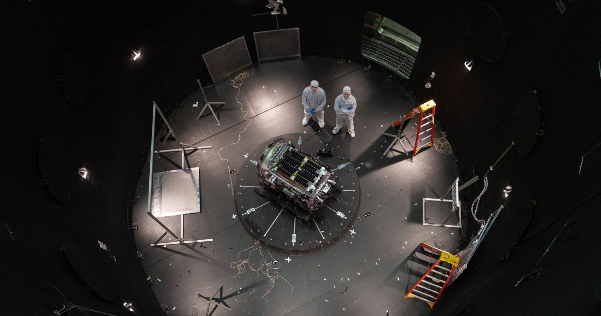 Rescue mission launches to save NASA telescope that's falling back to Earth - The Lufkin Daily News