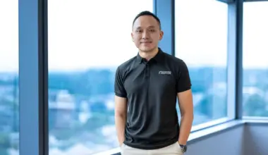 Foundation Healthcare Holdings will use net proceeds of $100 million to fund acquisitions in Singapore and expand its business in Malaysia and Hong Kong, said CEO Liaw Yit Ming.